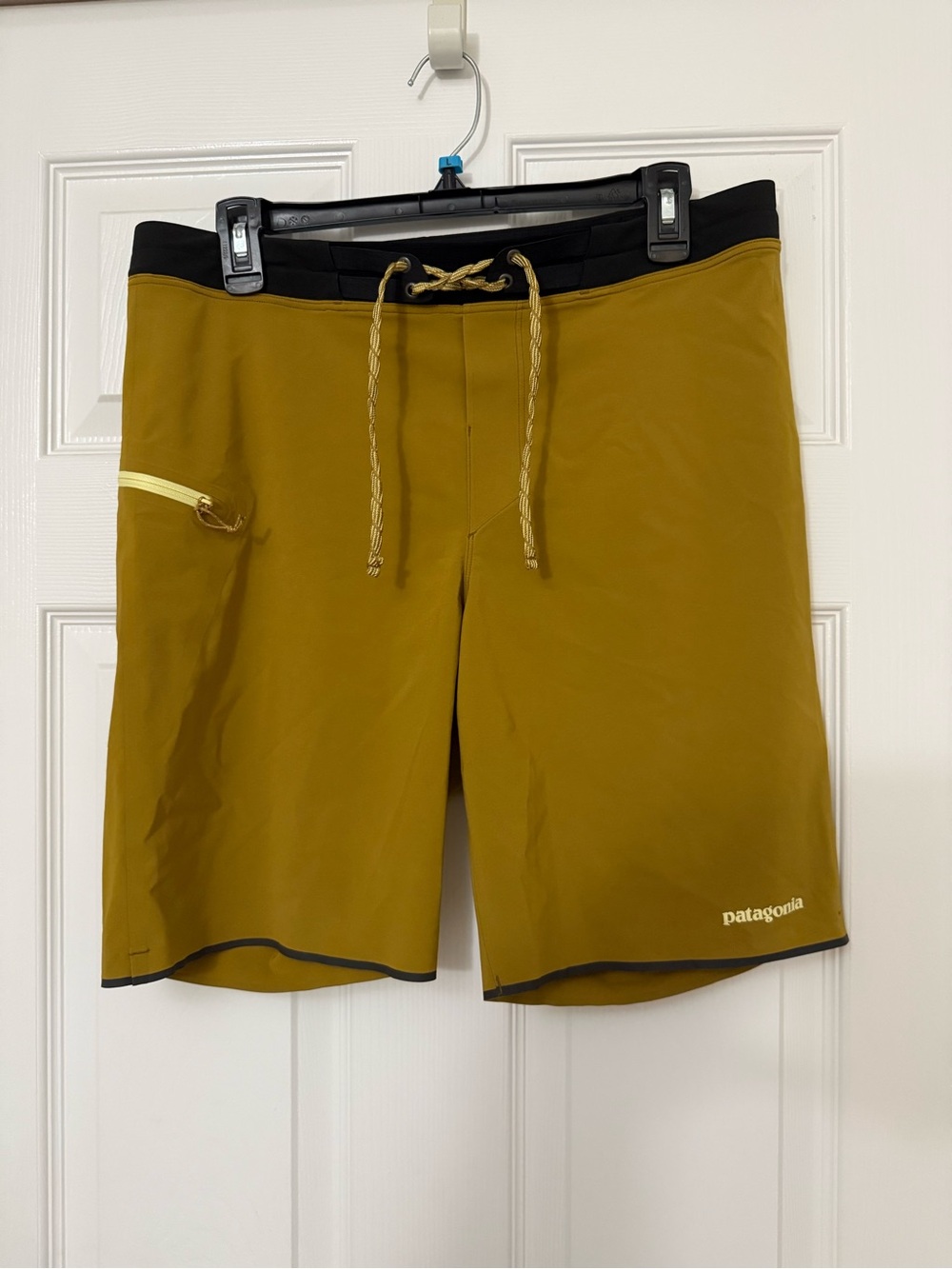 Patagonia Bobcat Brown Men’s Board Shorts - Picture 2 of 5